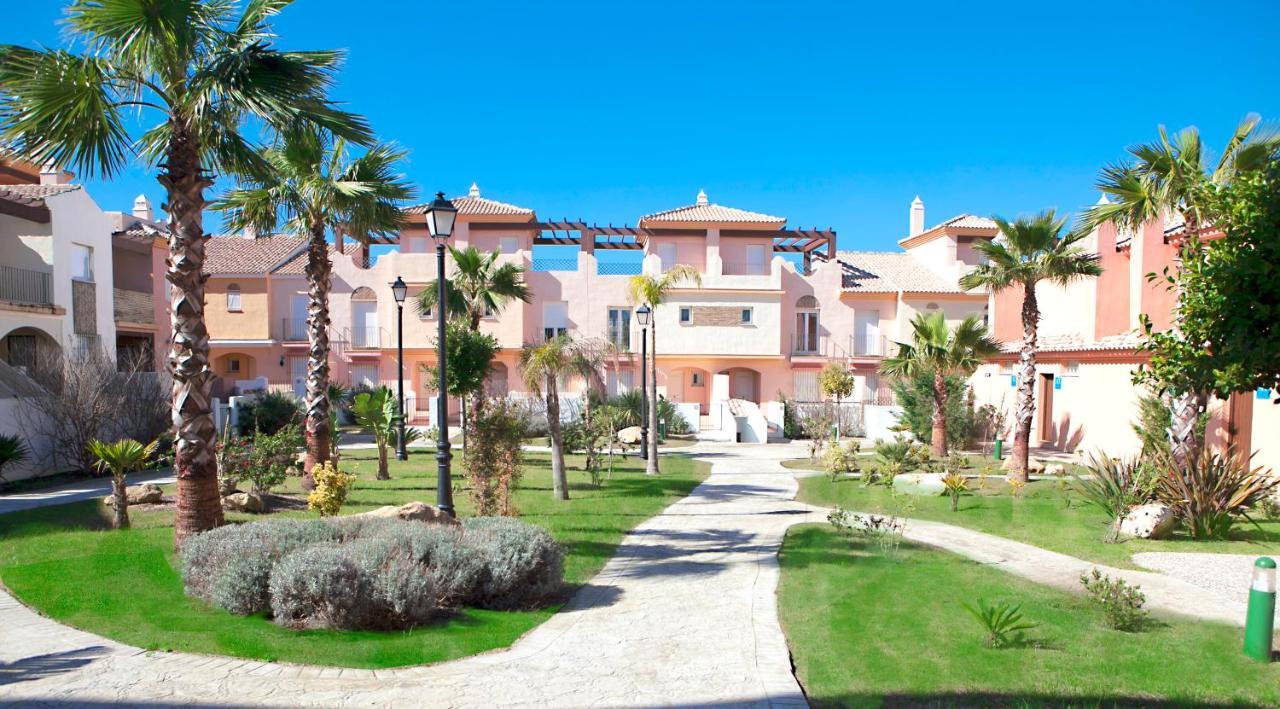 Zahara Sol Villas Y Apartamentos By Qhotels Zahara de los Atunes Zewnętrze zdjęcie