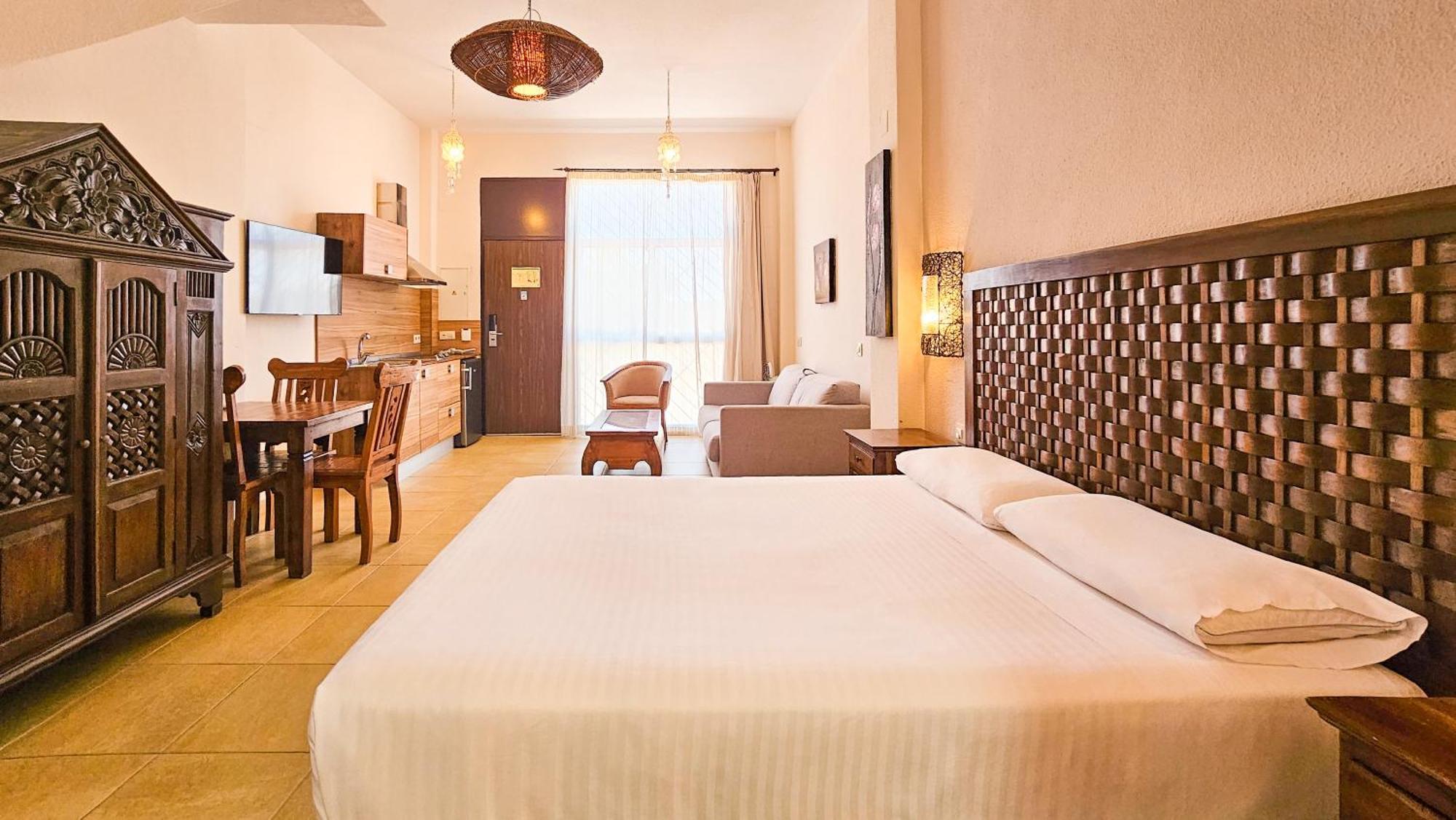 Zahara Sol Villas Y Apartamentos By Qhotels Zahara de los Atunes Zewnętrze zdjęcie