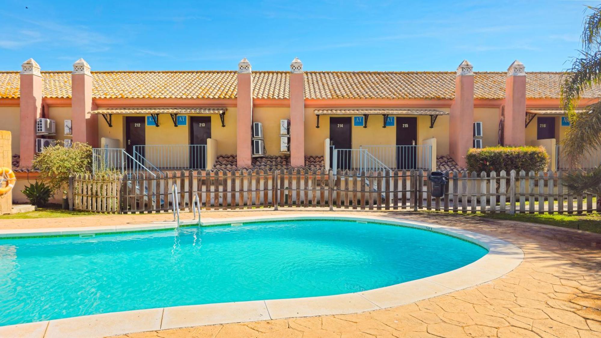 Zahara Sol Villas Y Apartamentos By Qhotels Zahara de los Atunes Zewnętrze zdjęcie
